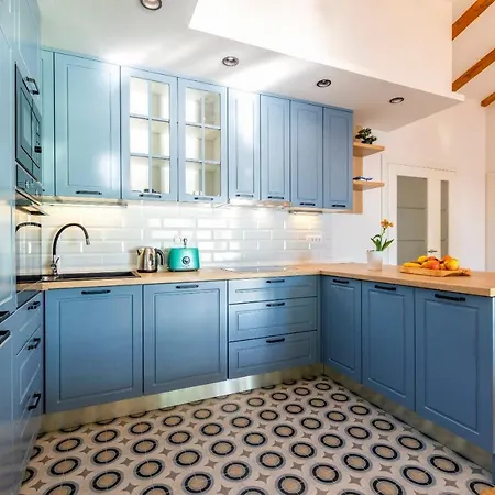 Apartment Lucy Omis